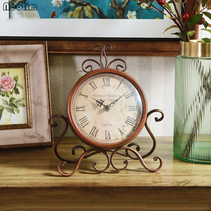 Klassieke vintage klok voor op tafel