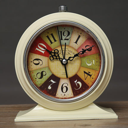 Vintage tafelklok met Parijs design