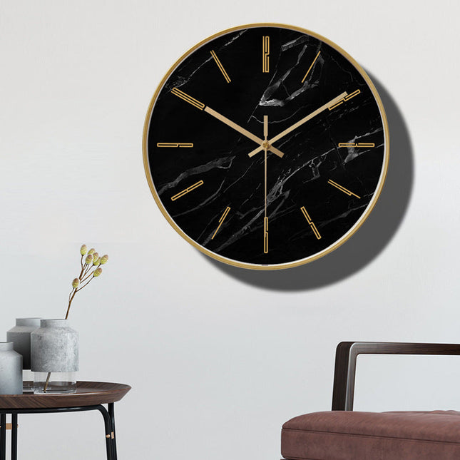 Ronde wandklok met marmerlook en goud