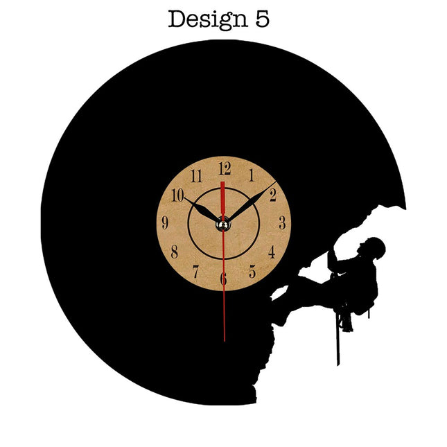 Vinyl wandklok met klimmen thema