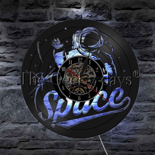 Astronaut vinyl wandklok ruimte thema