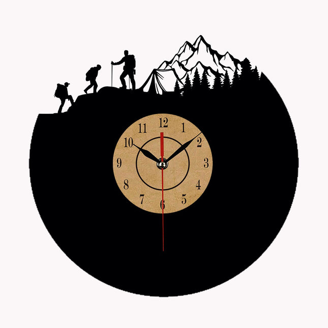Vinyl wandklok met klimmen thema