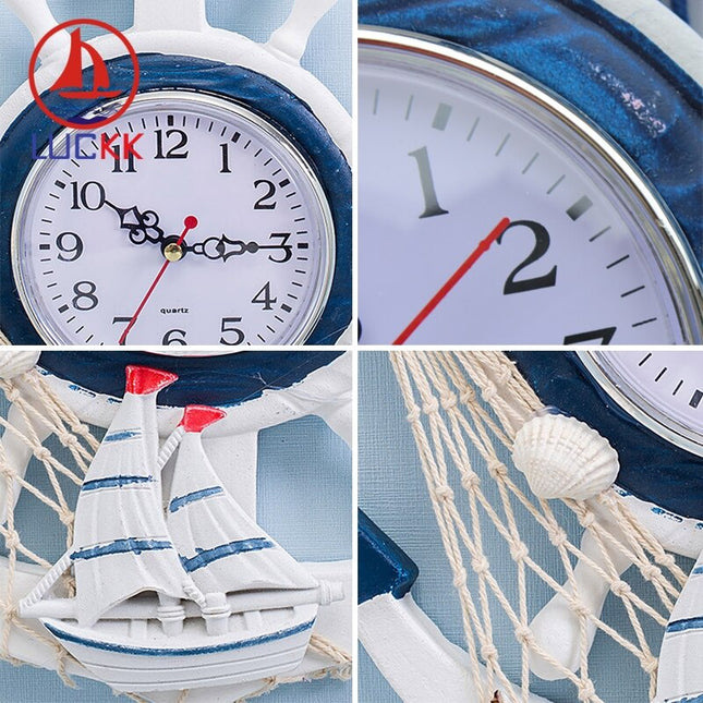 Maritieme wandklok in de vorm van anker