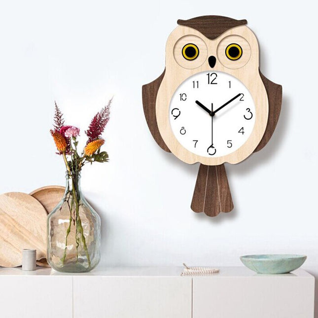 Houten wandklok uil met pendule