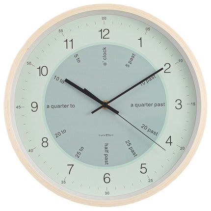 Scandinavische Wandklok met Pastel Wijzerplaat