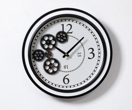 Steampunk wandklok zwart met gouden tandwielen