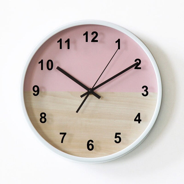 Scandinavische wandklok roze en geel