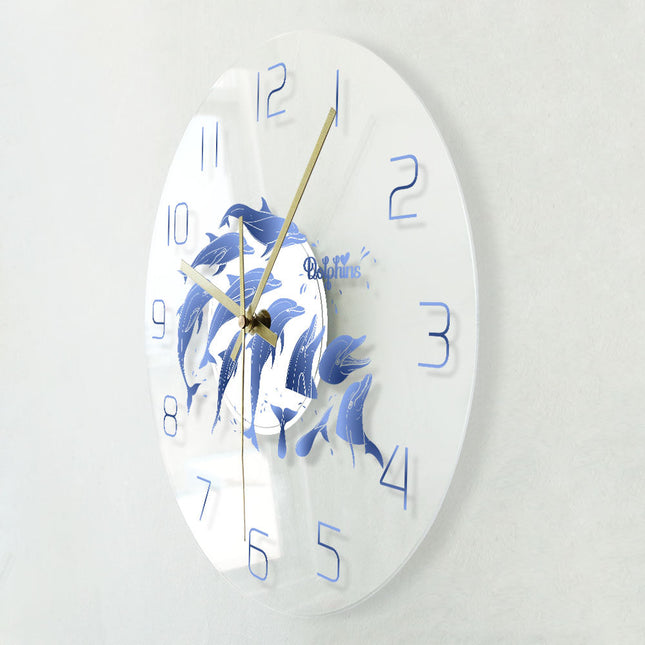 Mooie wandklok met springende dolfijnen