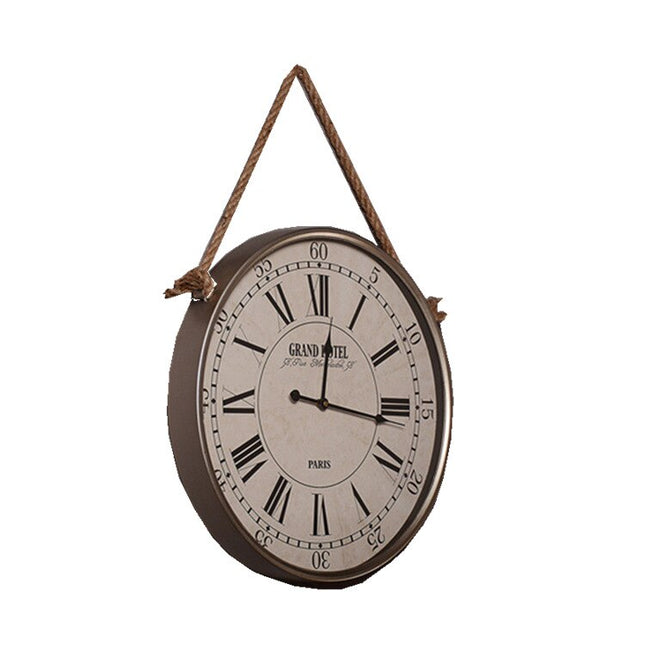 Vintage hangende klok met touw
