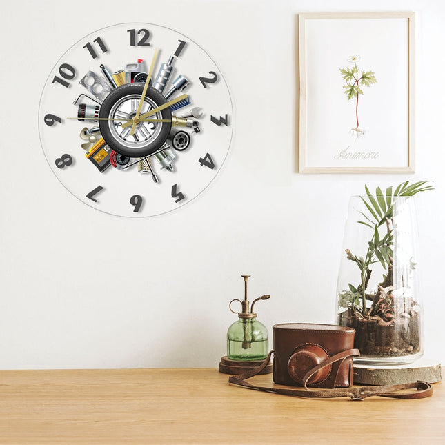Originele wandklok voor de automonteur