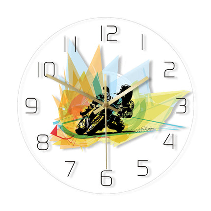 Moderne wandklok voor motorrace fans