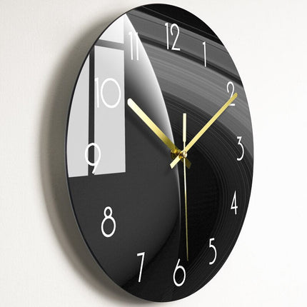 Artistieke Wandklok met Gouden Details