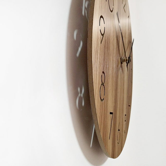 Moderne gele minimalistische design wandklok