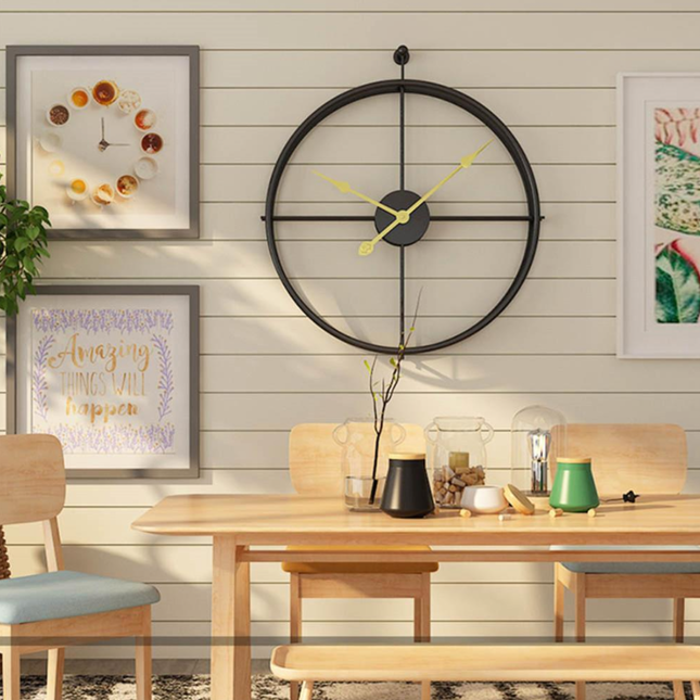 Scandinavische metalen design wandklok rond