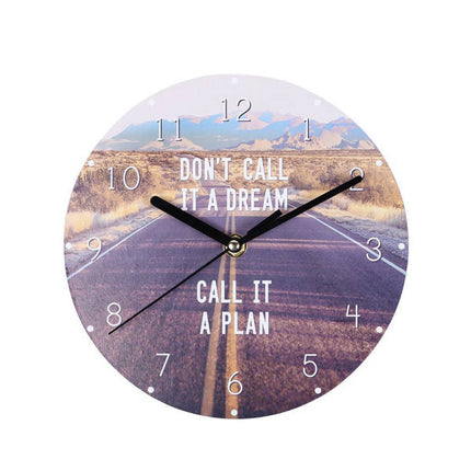 Wandklok met inspirerende Engelse tekst