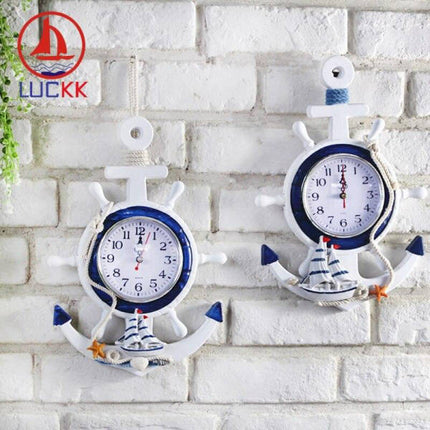 Maritieme wandklok in de vorm van anker