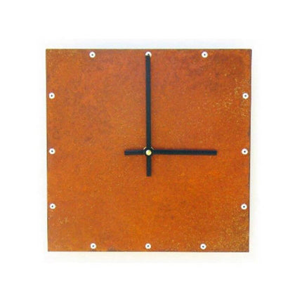 Vierkante industriële klok roest look