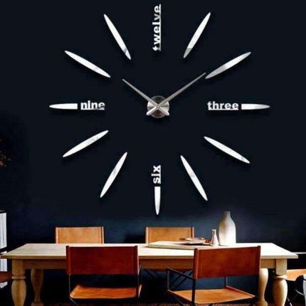 Moderne sticker wandklok met letters