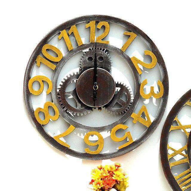 Steampunk wandklok met zichtbare tandwielen