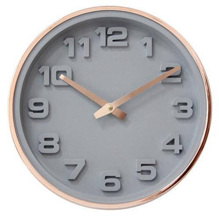 Grijze Wandklok met 3D Cijfers