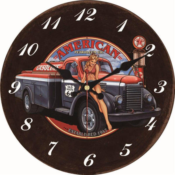 Amerikaanse retro wandklok met pin-up
